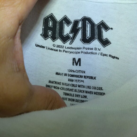 AC/DC “Blow Up Your Video” Official Licensed Graphic Tee – Size Medium – White - Picture 2 of 2